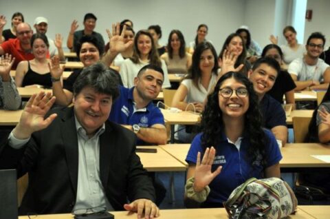 Zum Artikel "Besuch von Studierenden der Biomedizintechnik aus Kolumbien"