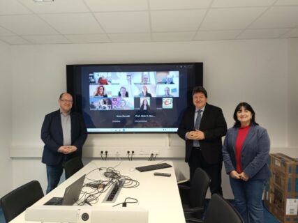 Zum Artikel "Sitzungen des FEMS-Verwaltungsausschusses und des FEMS-Vorstands in Erlangen und online"